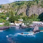 O Nosso Refugio بيت للعطل Água de Pau