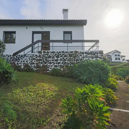 O Nosso Refugio Dom wakacyjny Água de Pau